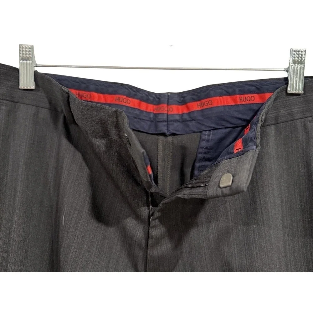 HUGO BOSS Aamon/Hago Men's Charcoal Pinstripe Wool Suit Jacket Blazer Size 46‎